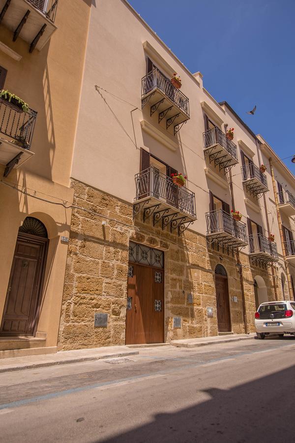 Sciabika - Edificio Eolie Castellammare del Golfo