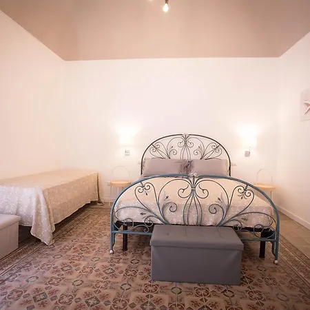 Sciabika Home - Edificio Eolie Castellammare del Golfo Exterior photo